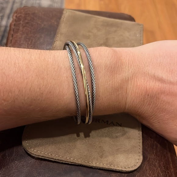 David Yurman - Crossover Three Row Cuff Bracelet - Picture 5 of 5
